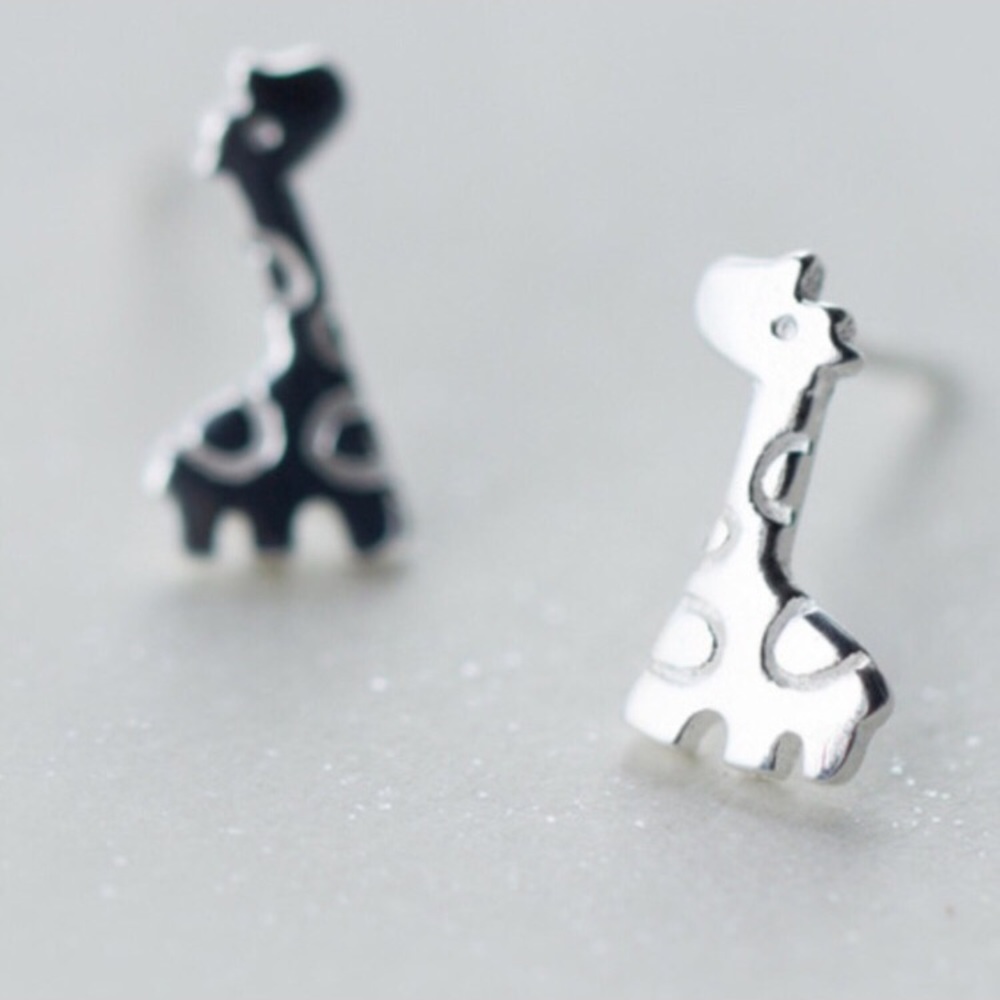 🦒LAST PAIR 🦒 Mini Giraffe 925 Silver Earrings